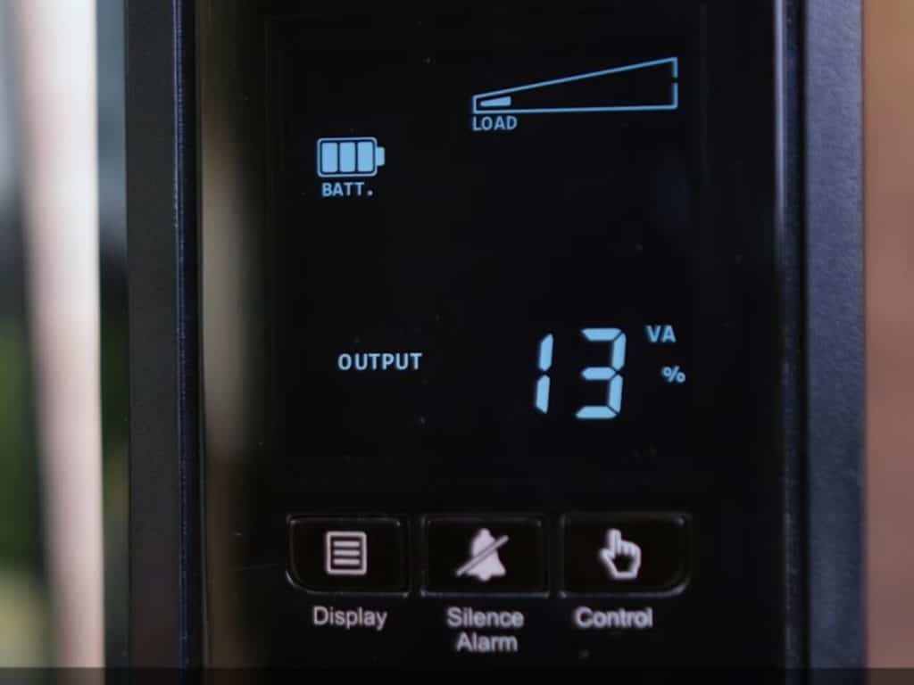 CyberPower CP1500 UPS Review 3 Power output VA