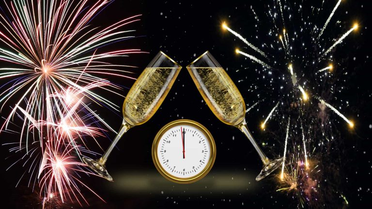 Read more about the article How to Prepare and Celebrate the New Year [Tips]