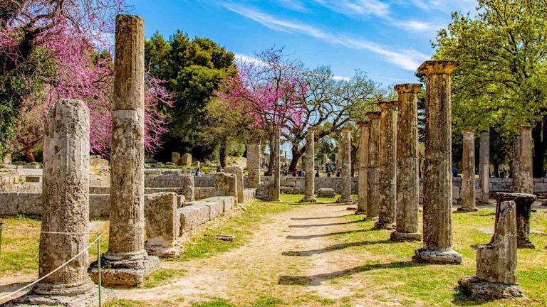 Read more about the article Olympia in the Peloponnese – the Cradle of the Olympic Games and the Greek Sanctuary