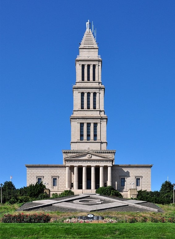 Monuments in Washington DC 13